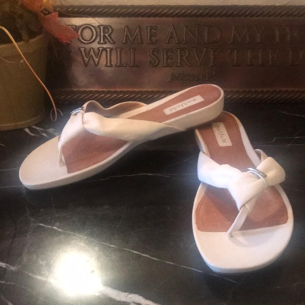 Nurture cream sandals